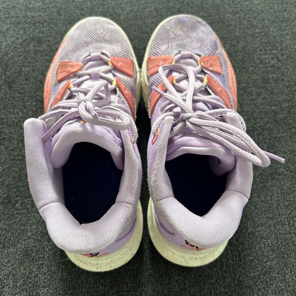 Nike Kyrie 7 GS 'Daughters' Basketball Shoes Size Youth 6.5 Women's 8 - Picture 7 of 9